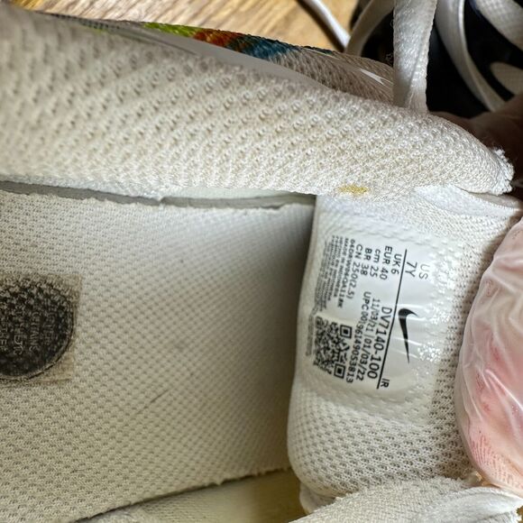 Nike Air Max Plus White Layered Swoosh Women's Size 8.5 Shoes DV7140-100 - Picture 9 of 9